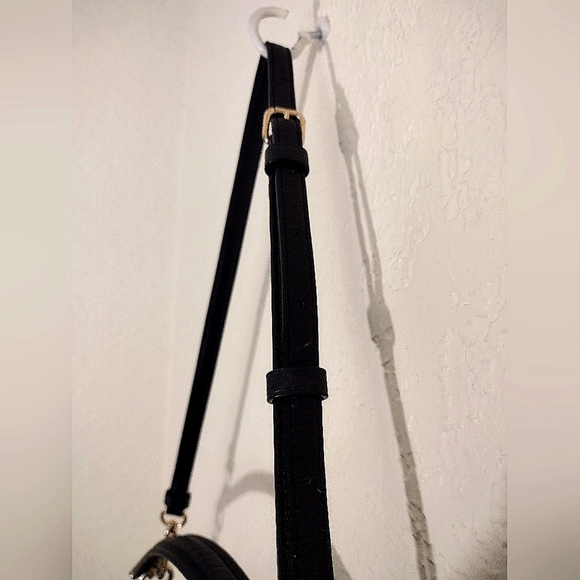 Coach Large Pebbled Leather Scout Hobo Bag - Picture 12 of 16